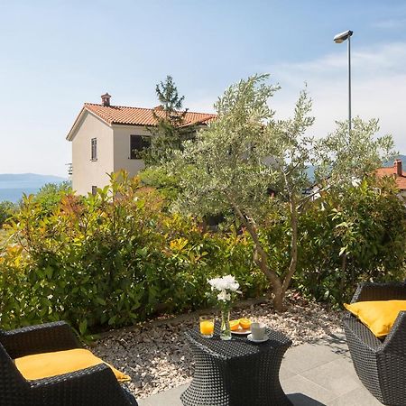 Lemechi Casa Girasole Apartments Rabac Exteriör bild